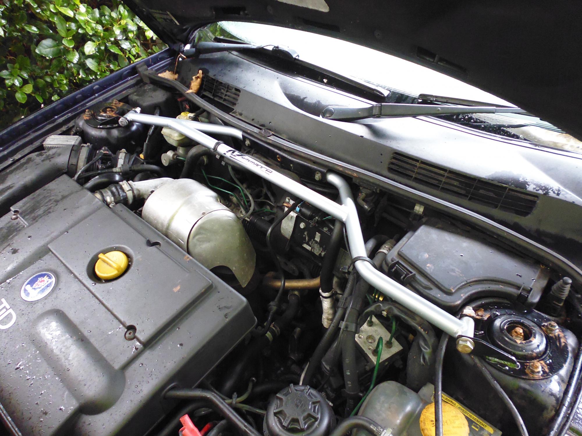 AZperformance AZperformance strut brace SAAB 93 19982002 LHD RHD