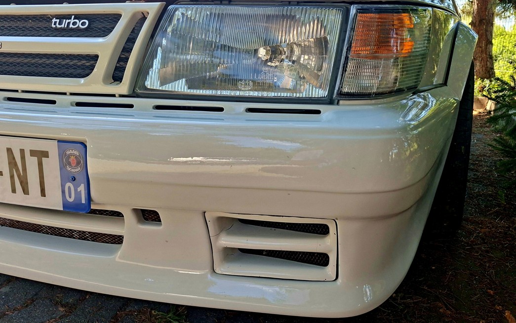 A-Zperformance SAAB 900 Airflow Carlsson Front Bumper