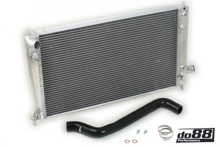 do88 radiator SAAB 9-5 2.0t 2.3t Aero 1998-2001 do88 radiator SAAB 9-5 2.0t 2.3t Aero 1998-2001